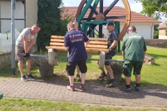 Bank-an-der-alten-Seilscheibe-des-Schachtes-Marie