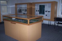 Gedenkstättenraum in der Schule