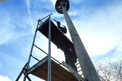Die-Ruestung-steht